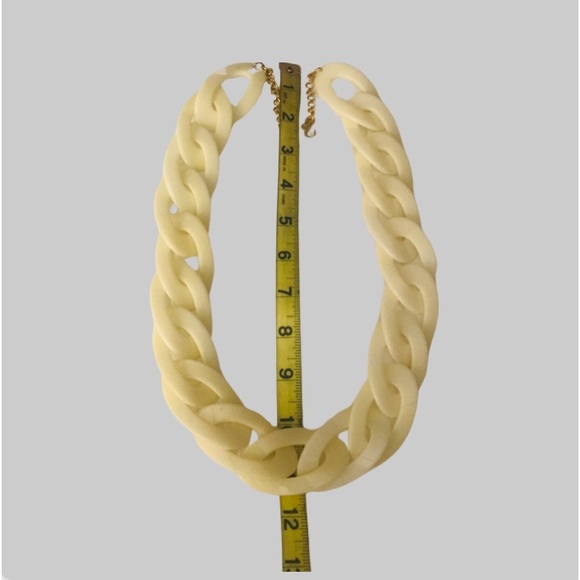 ‼️💥PRICE DROP☄️Kenneth Jay Lane 34” Resin Oval Link Necklace Adjustable Closure - Picture 6 of 9